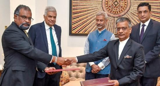 India hands over more houses to Sri Lanka